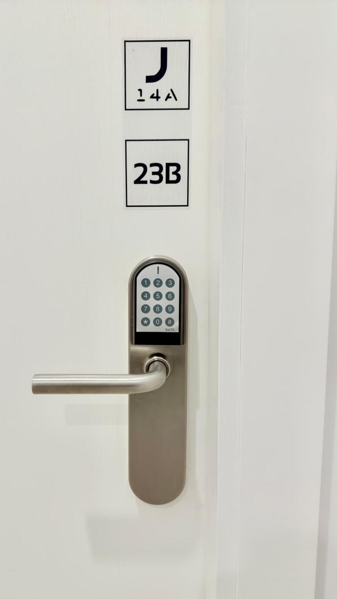 וילנה J14A I Rooms & Apartments Automated Self Check-In מראה חיצוני תמונה